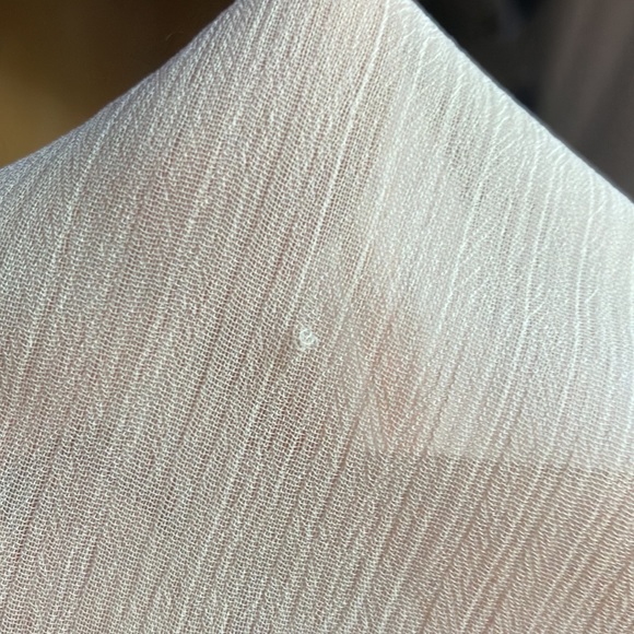 2/$20 Sheer pink blouse flowy British designer Large - Picture 9 of 9